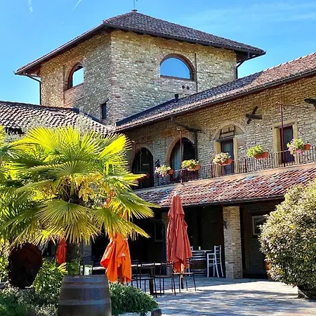 Vakantieboerderij I Tre Poggi Dimora Di Charme Canelli
