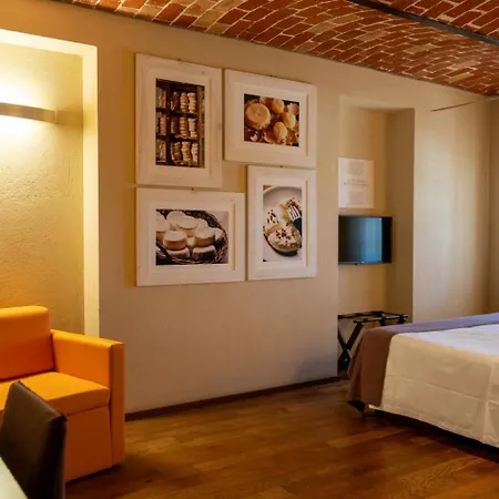 I Tre Poggi Dimora Di Charme Canelli