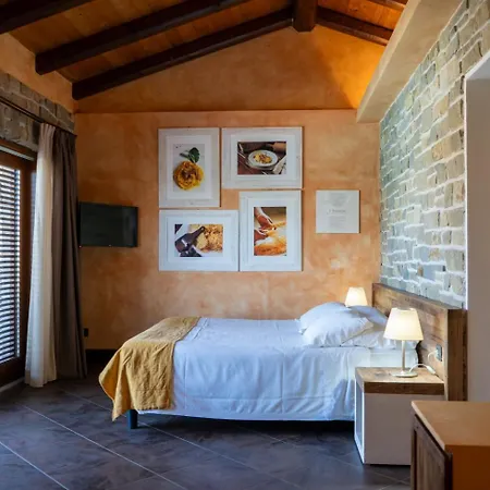 I Tre Poggi Dimora Di Charme Farmház *