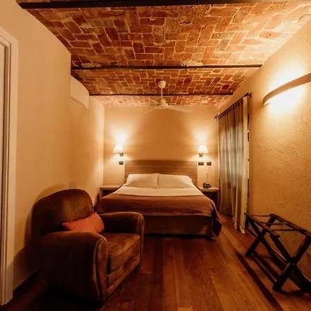 I Tre Poggi Dimora Di Charme مزرعة للإقامة