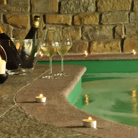 مزرعة للإقامة I Tre Poggi Dimora Di Charme