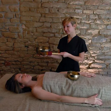 Farmház I Tre Poggi Dimora Di Charme Canelli