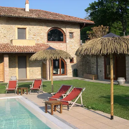 I Tre Poggi Dimora Di Charme مزرعة للإقامة كانيلي